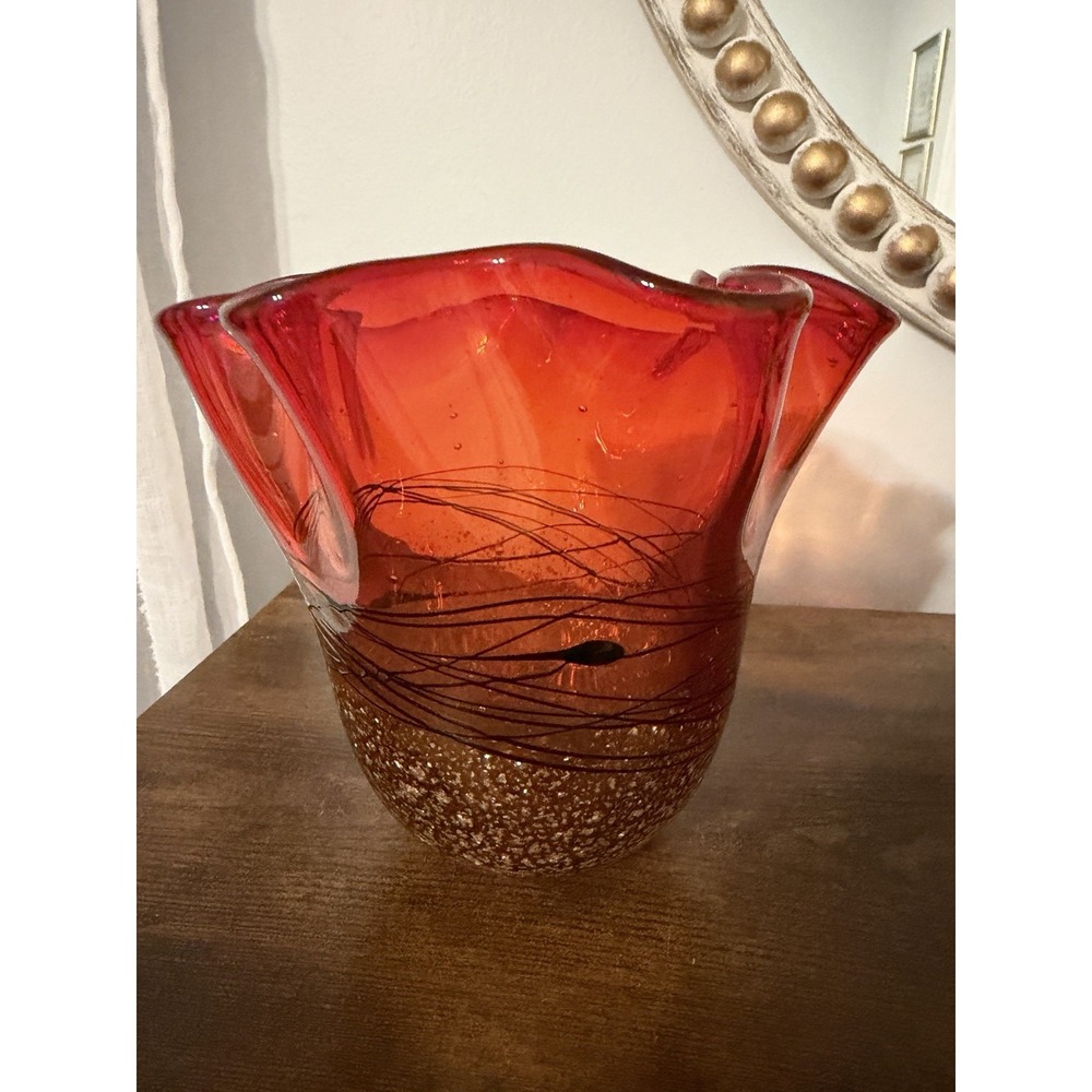 CYS Excel Hand Blown Art Glass Red Amber Ruffled Vase Black Thread 6"